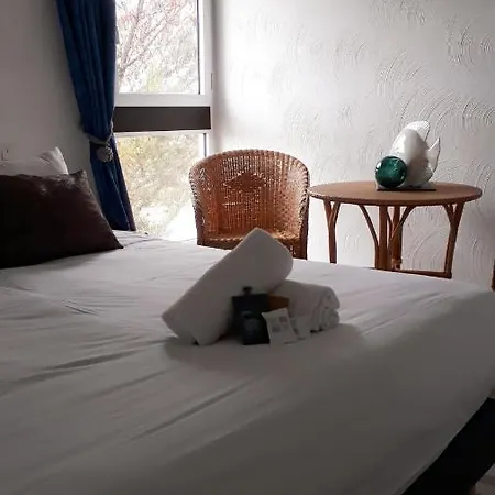 Hotel Les Esseppes L'Epine  Extérieur photo